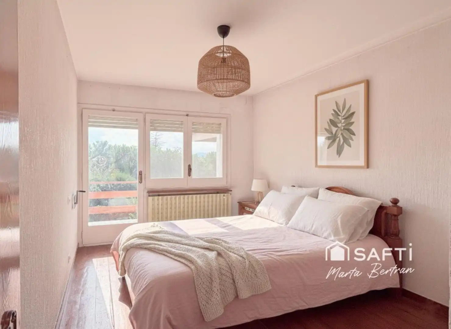 Habitación de Finca rústica en venta en Sant Feliu de Codines con Calefacción, Terraza y Piscina