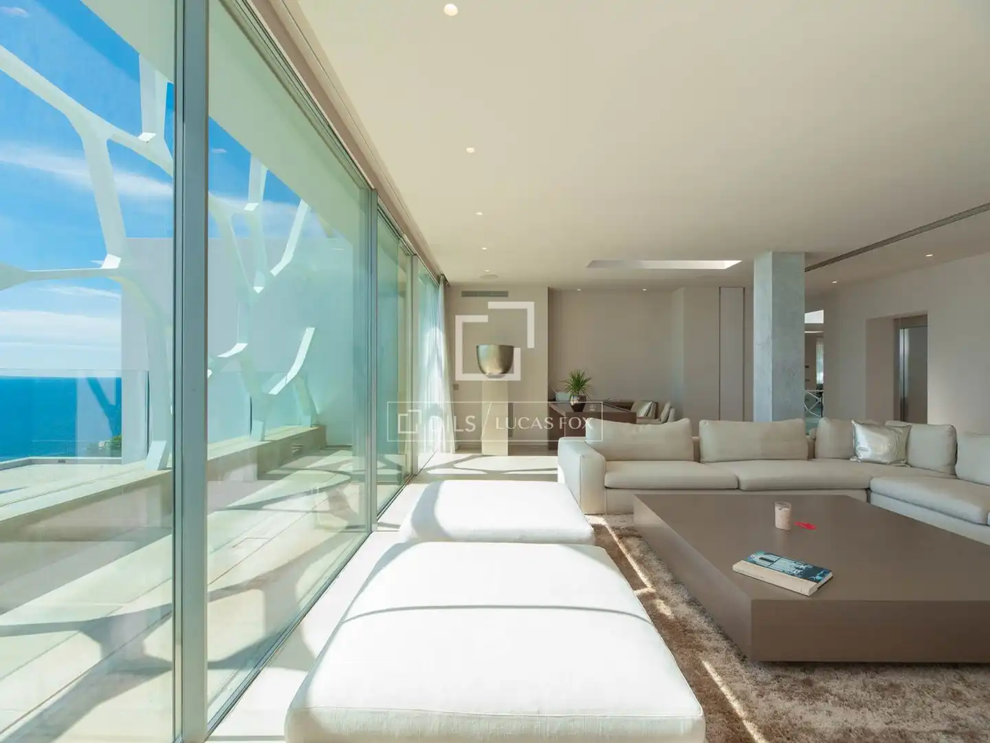 Living room of Houses for sale in Santa Eulària des Riu  with Air Conditioner, Heating and Private garden