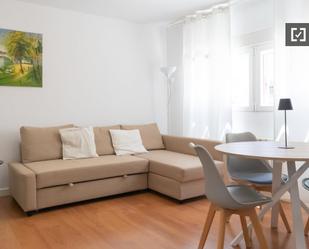 Flat to rent in Canillas