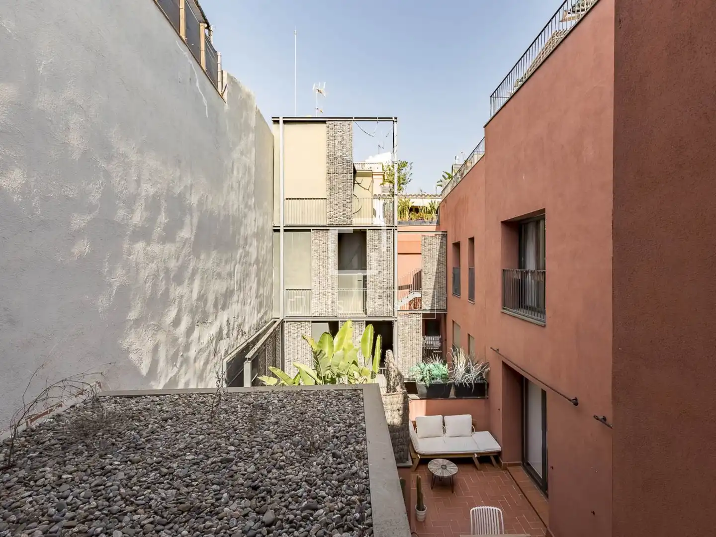 Terrassa de Pis en venda en Barcelona amb Aire condicionat, Calefacció i Jardí privat