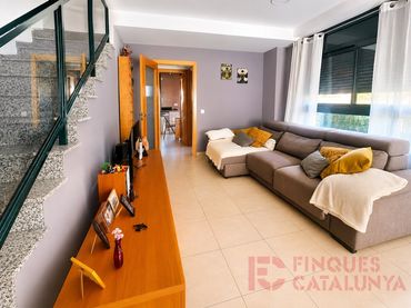Haus zum Verkauf in Calle Francesc Macià, De