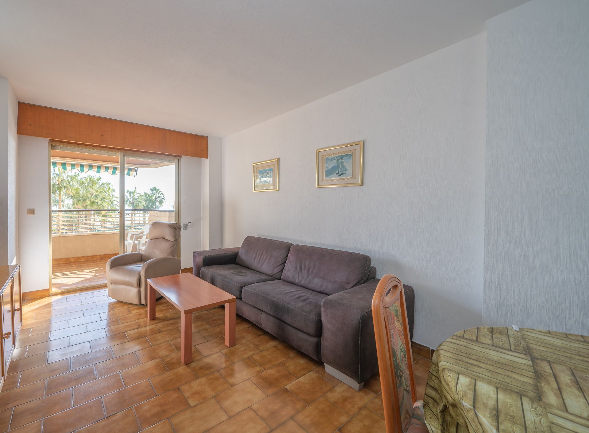 Dormitori de Apartament en venda en El Campello amb Terrassa, Moblat i Piscina comunitària