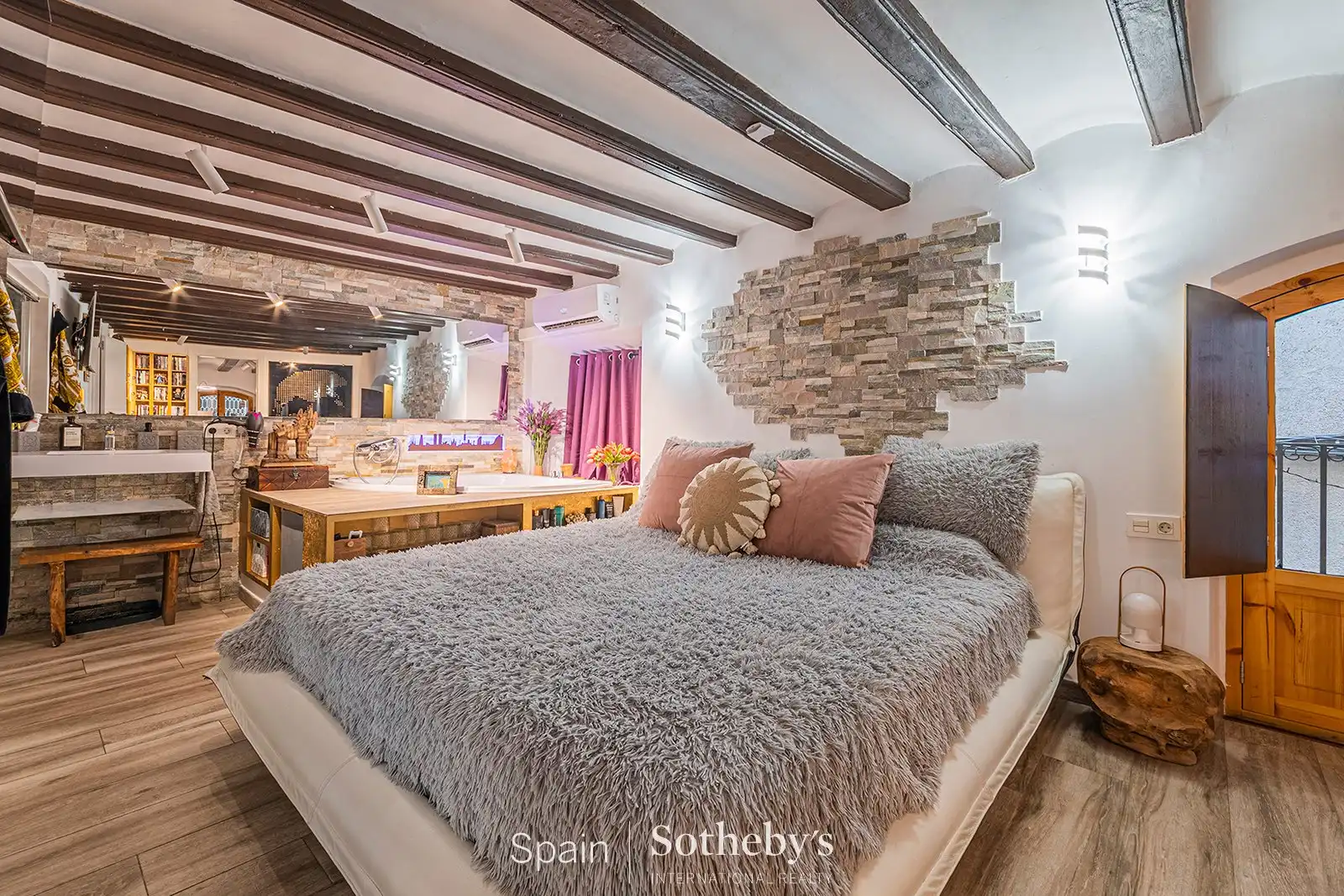 Apartment with lift for sale in Carrer dels Mirallers, imagen 7