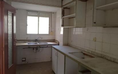 Kitchen of Flat for sale in Gandia  with Alarm