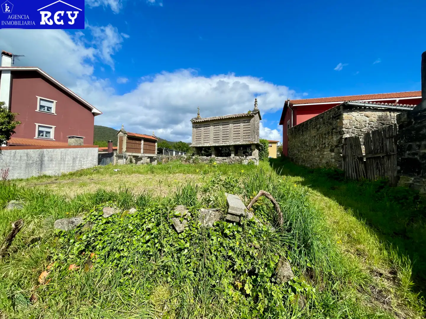 Finca rústica en venta en Catoira con Jardín privado