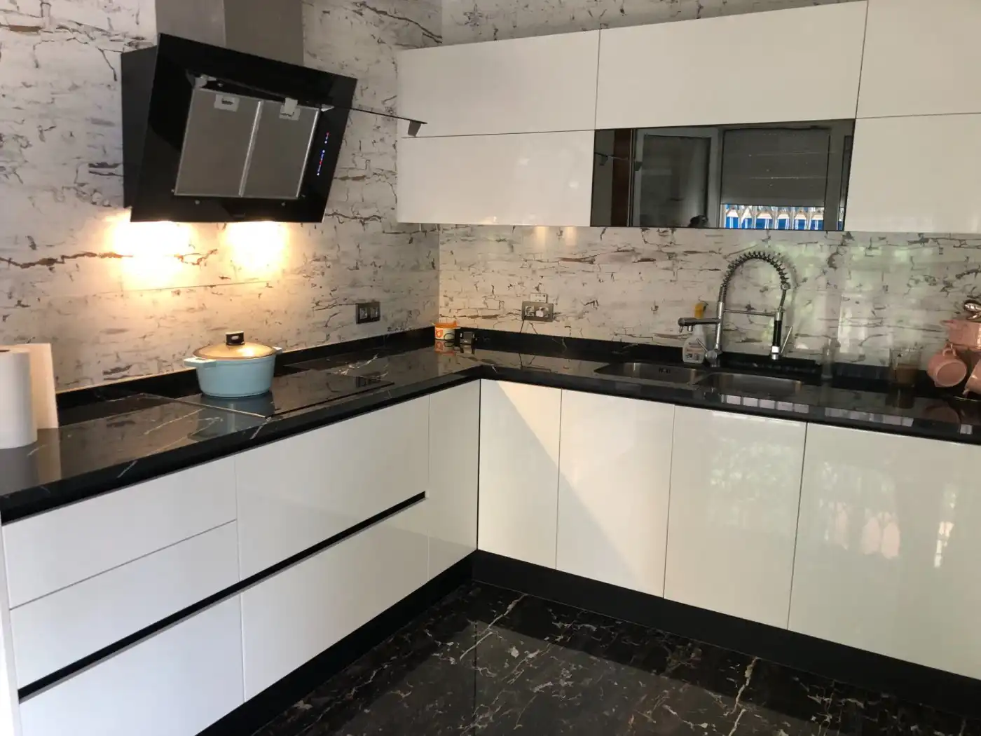 Cocina de Casa o chalet en venta en Martorell con Aire acondicionado, Calefacción y Jardín privado