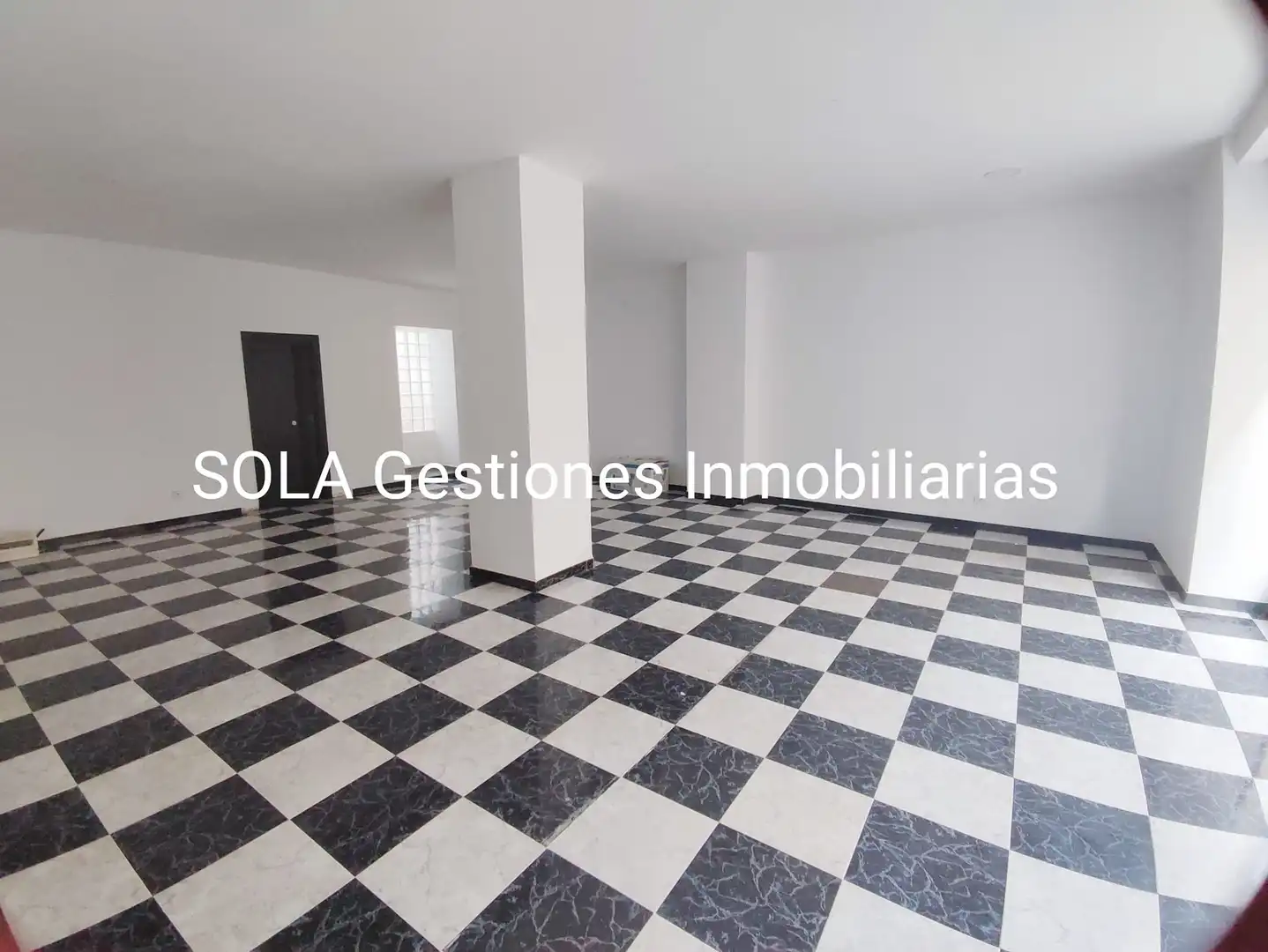 Local de alquiler en Torreperogil