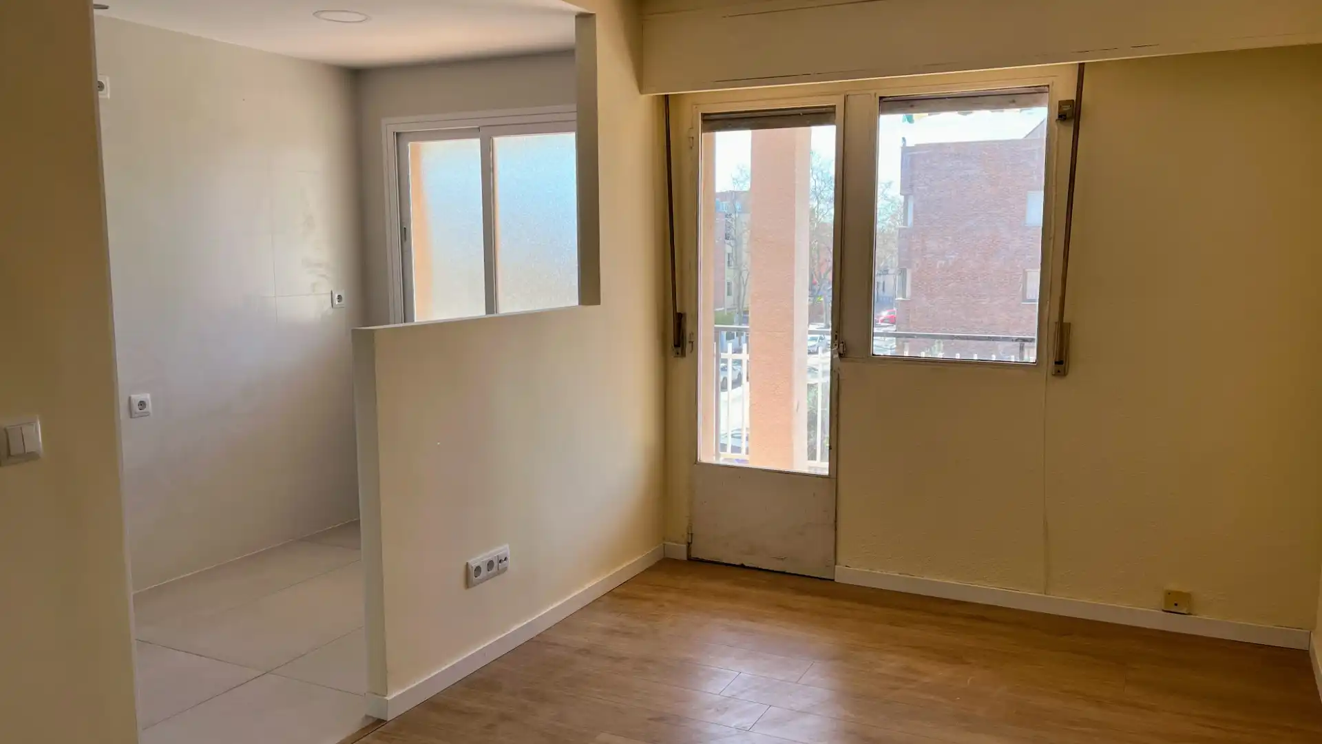 Habitación de Piso en venta en  Madrid Capital con Calefacción, Terraza y Trastero