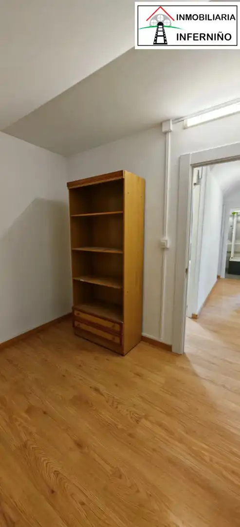 Dormitori de Edifici en venda en Ferrol