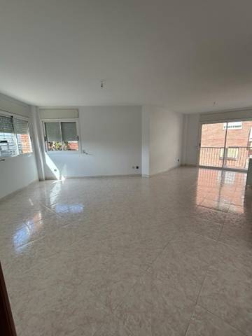 Piso en Alquiler en Peramàs