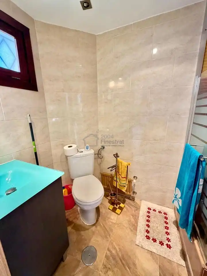 Bathroom of Study for rent in Playa Poniente