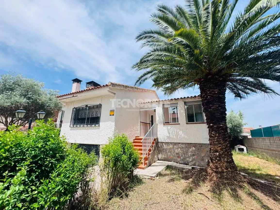 Vista exterior de Casa o chalet en venta en Cobisa