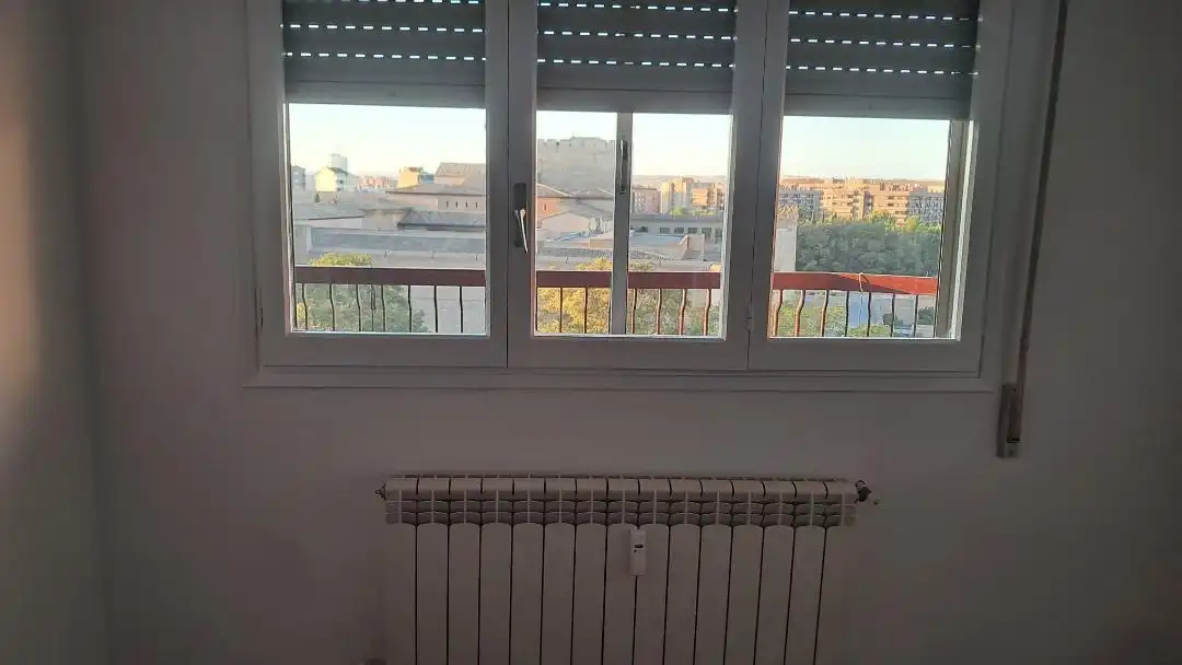 Piso con ascensor en venta en Avenida de Madrid 35, imagen 4