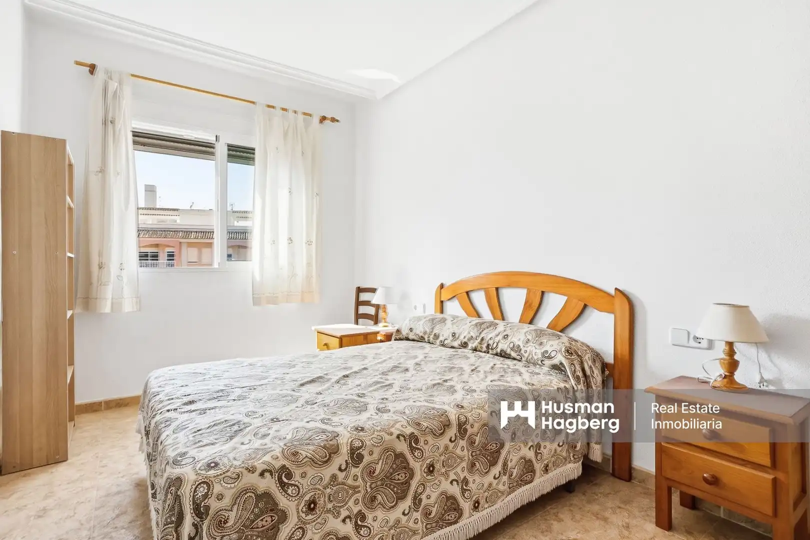 Dormitori de Apartament en venda en Los Alcázares amb Balcó