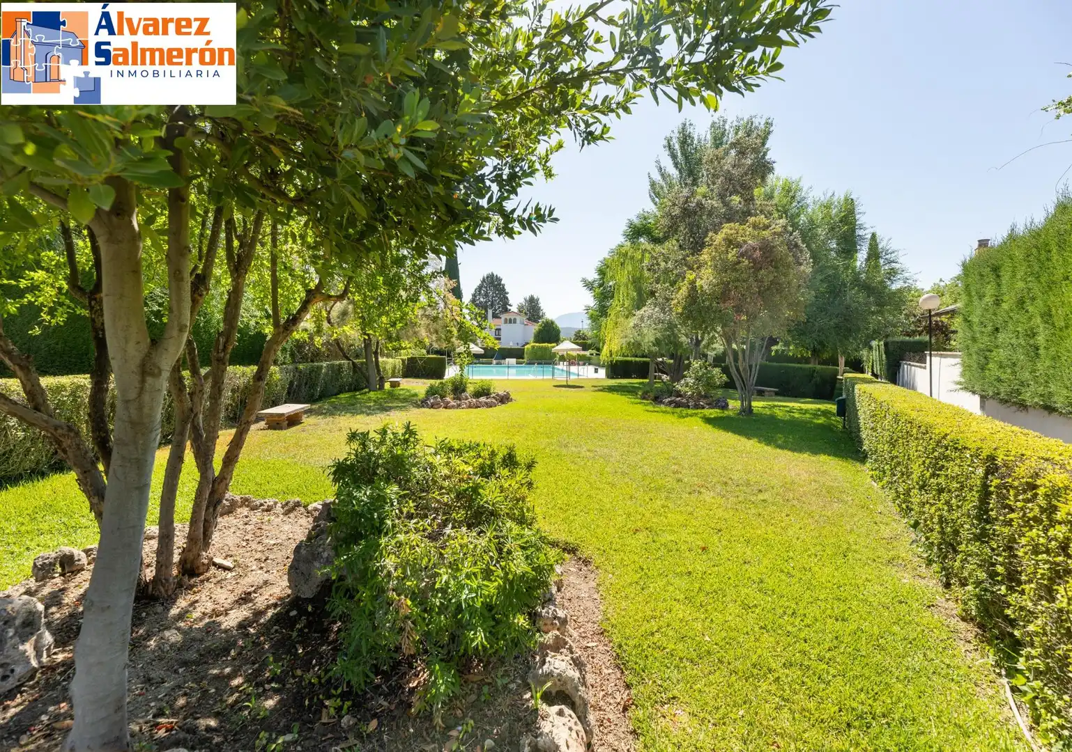 Jardín de Casa o chalet en venta en Albolote con Aire acondicionado, Calefacción y Jardín privado