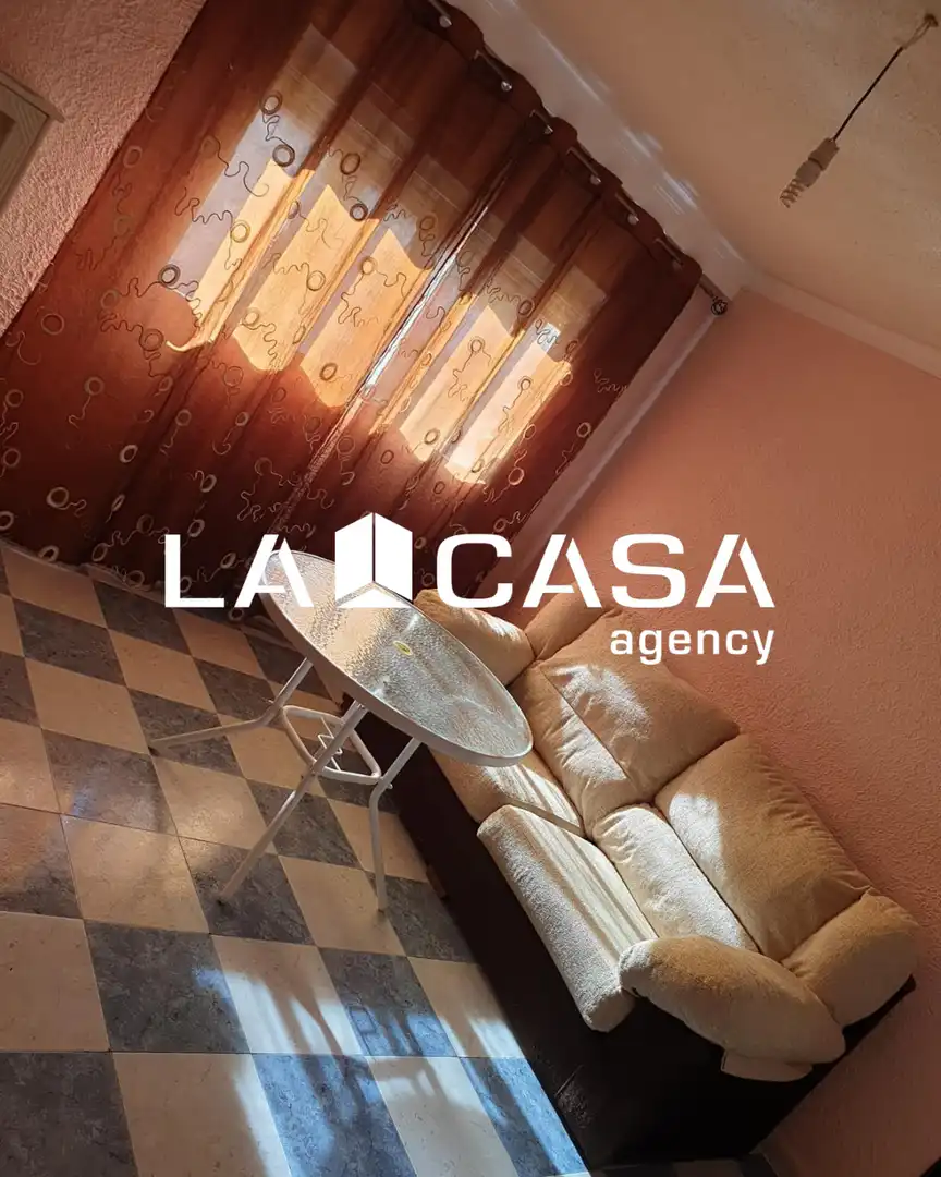 Flat for sale in  Sevilla Capital