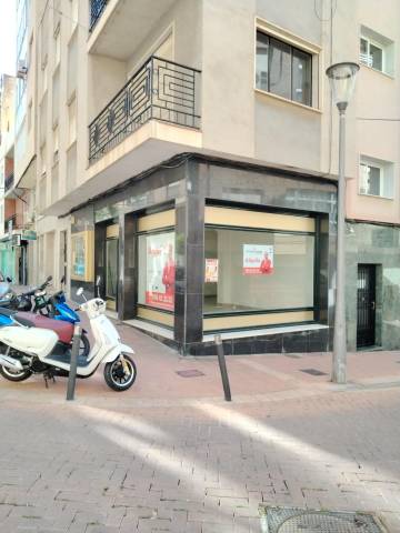 Local comercial en Alquiler en Motril  ciudad