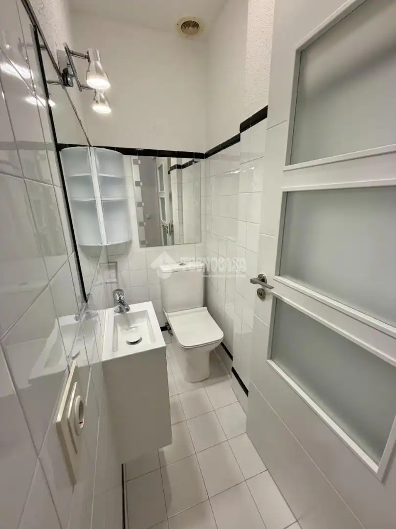 Baño de Piso de alquiler en Madrid