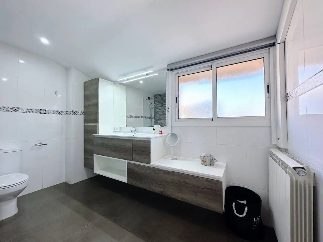 Badezimmer von Maisonette zum Verkauf in Manresa mit Klimaanlage, Heizung und Parkett