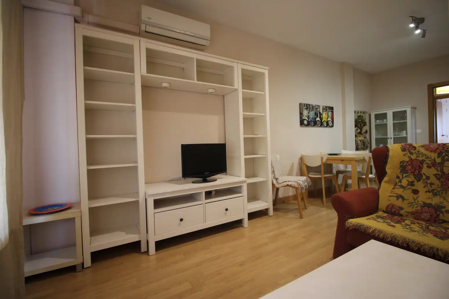 Sala de estar de Piso de alquiler en Mérida con Aire acondicionado, Calefacción y Amueblado