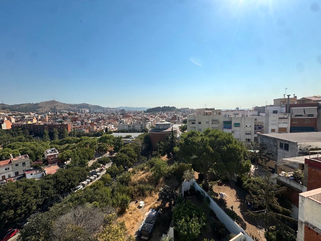 Exterior view of Attic for sale in  Barcelona Capital