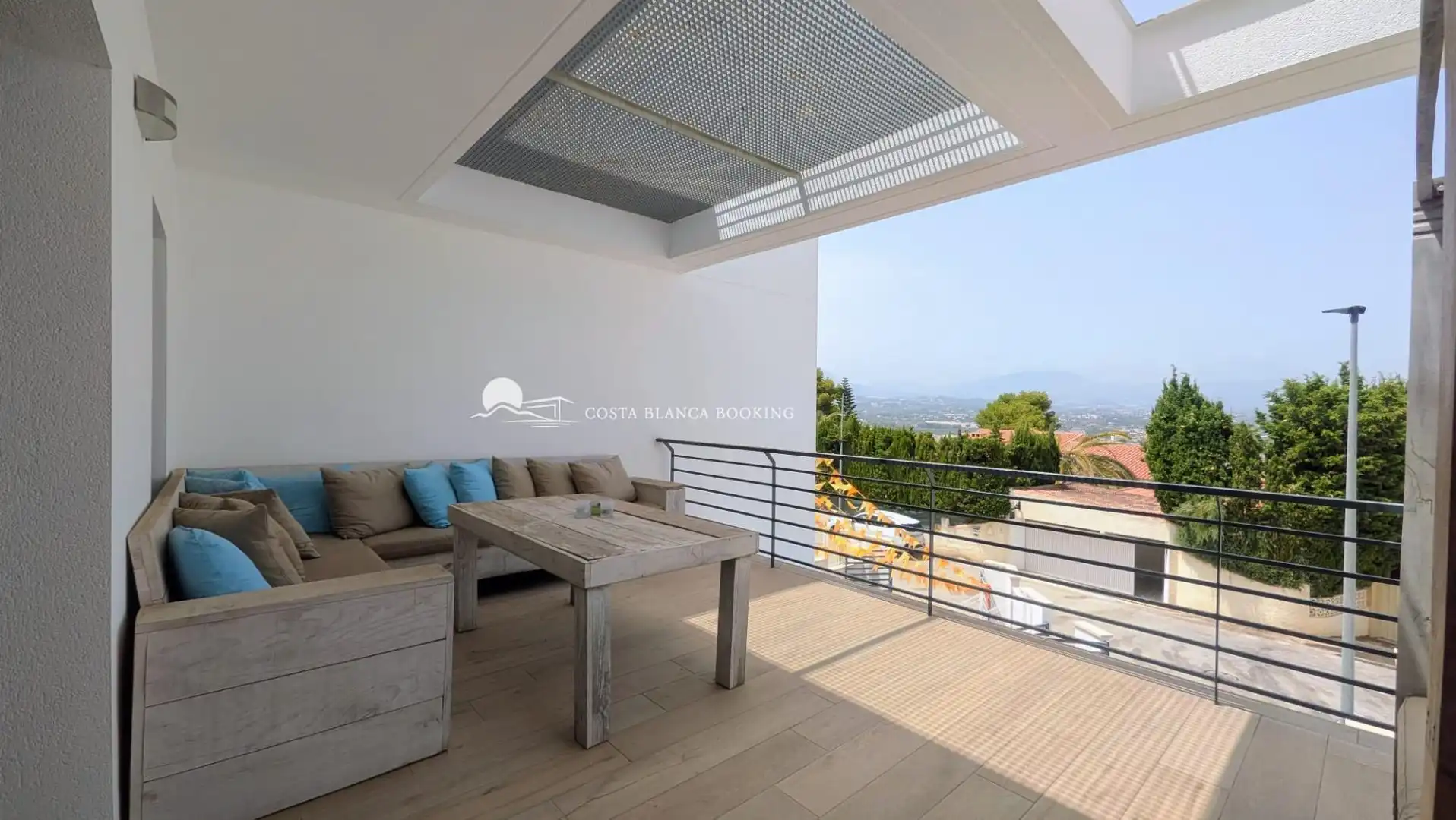 Terrassa de Casa adosada en venda en L'Alfàs del Pi amb Piscina comunitària