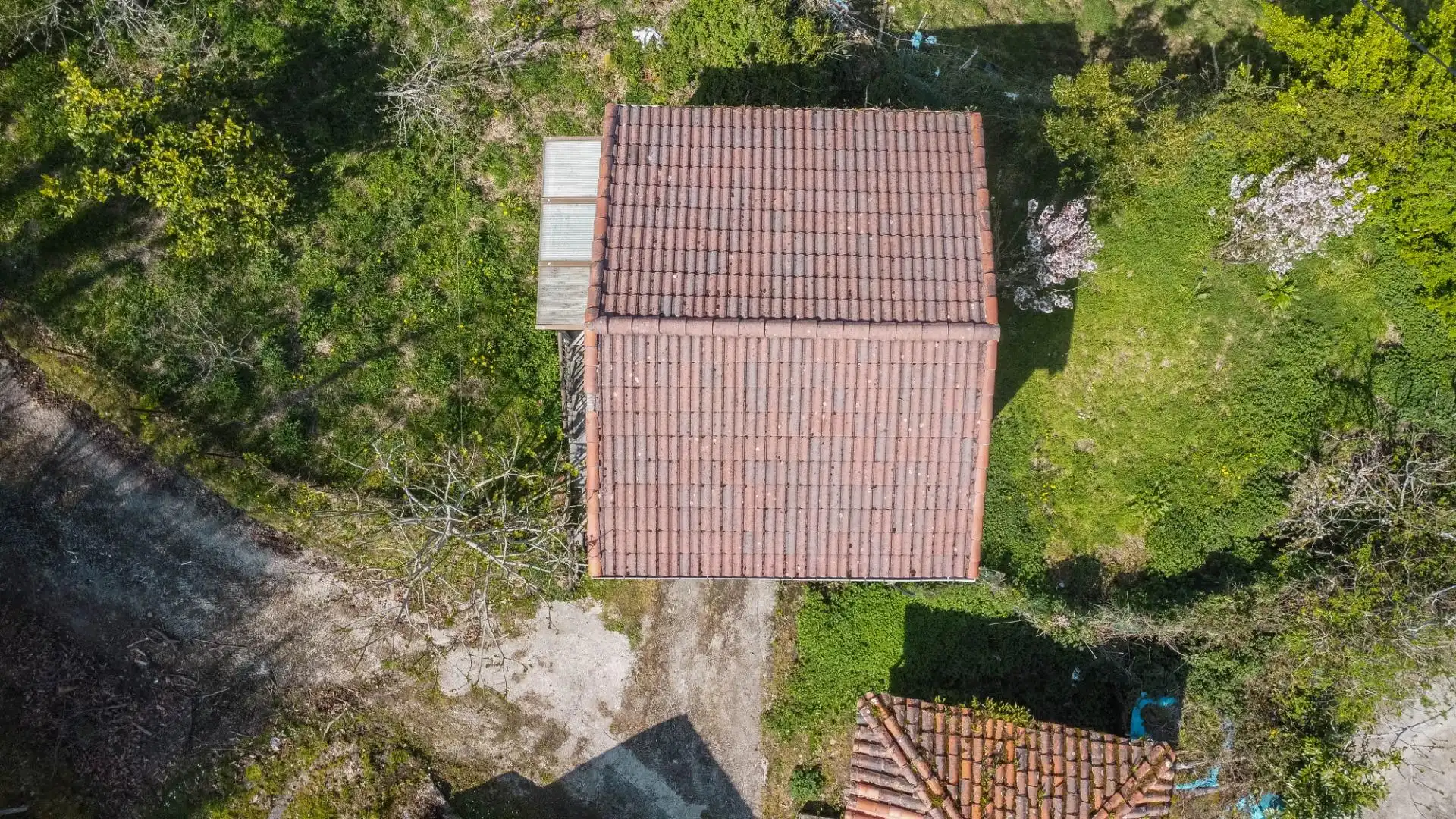 Außenansicht von Residential zum Verkauf in Nava