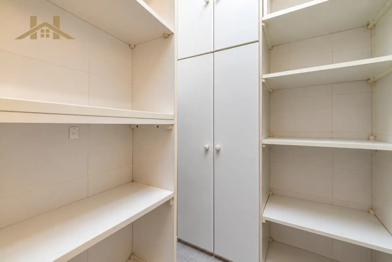 Piso en venta en Avenida Europa