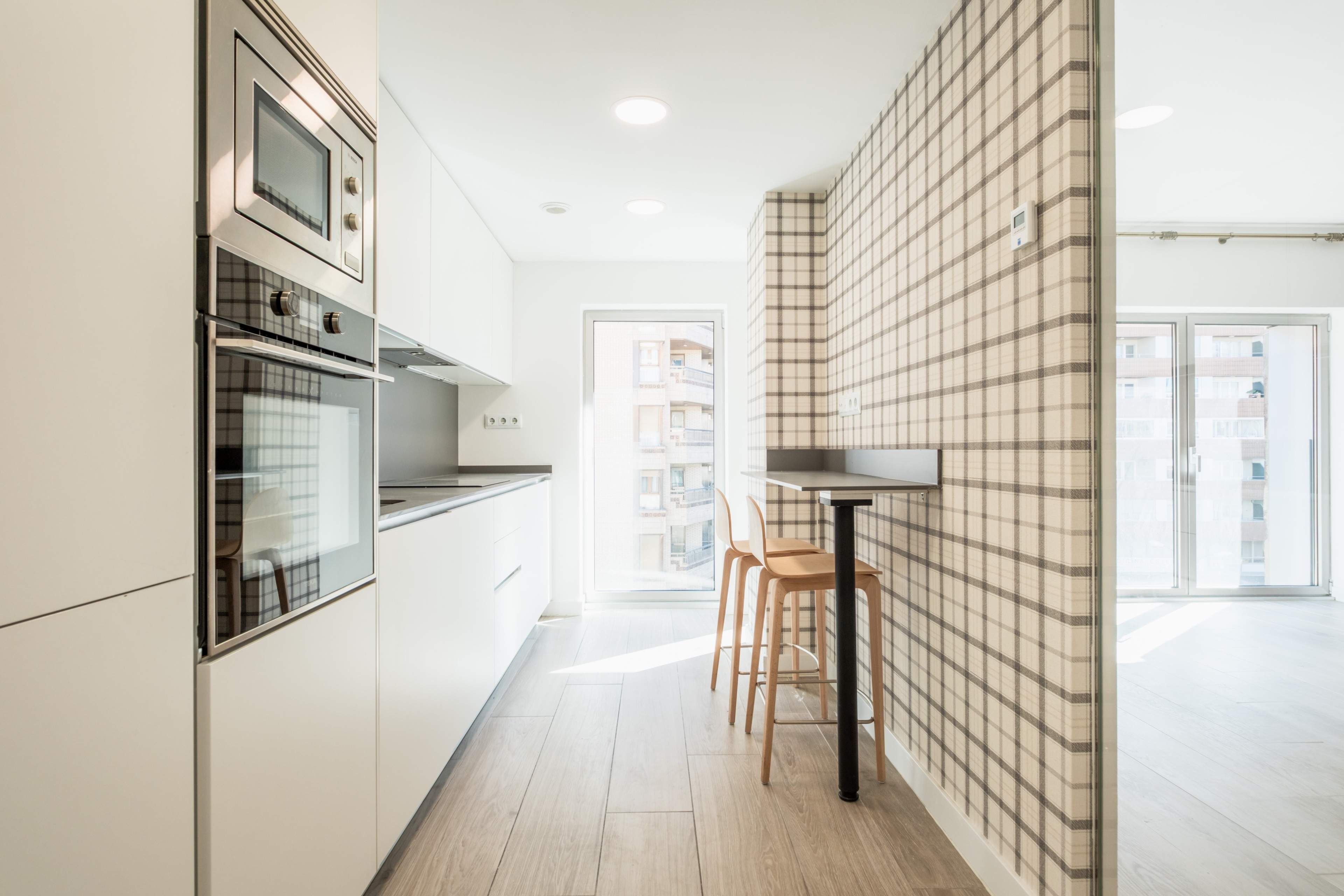 Cocina de Piso de alquiler en  Zaragoza Capital con Aire acondicionado y Calefacción