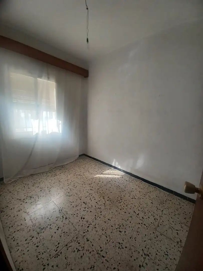 Habitación de Piso en venta en Sevilla con Balcón