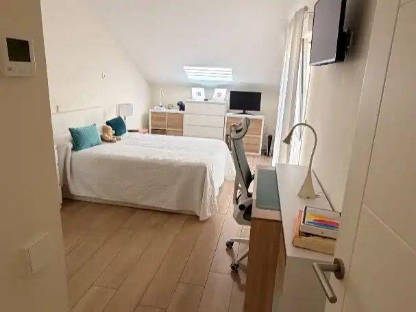 Habitación de Casa o chalet en venta en Moralzarzal con Jardín privado, Trastero y Piscina