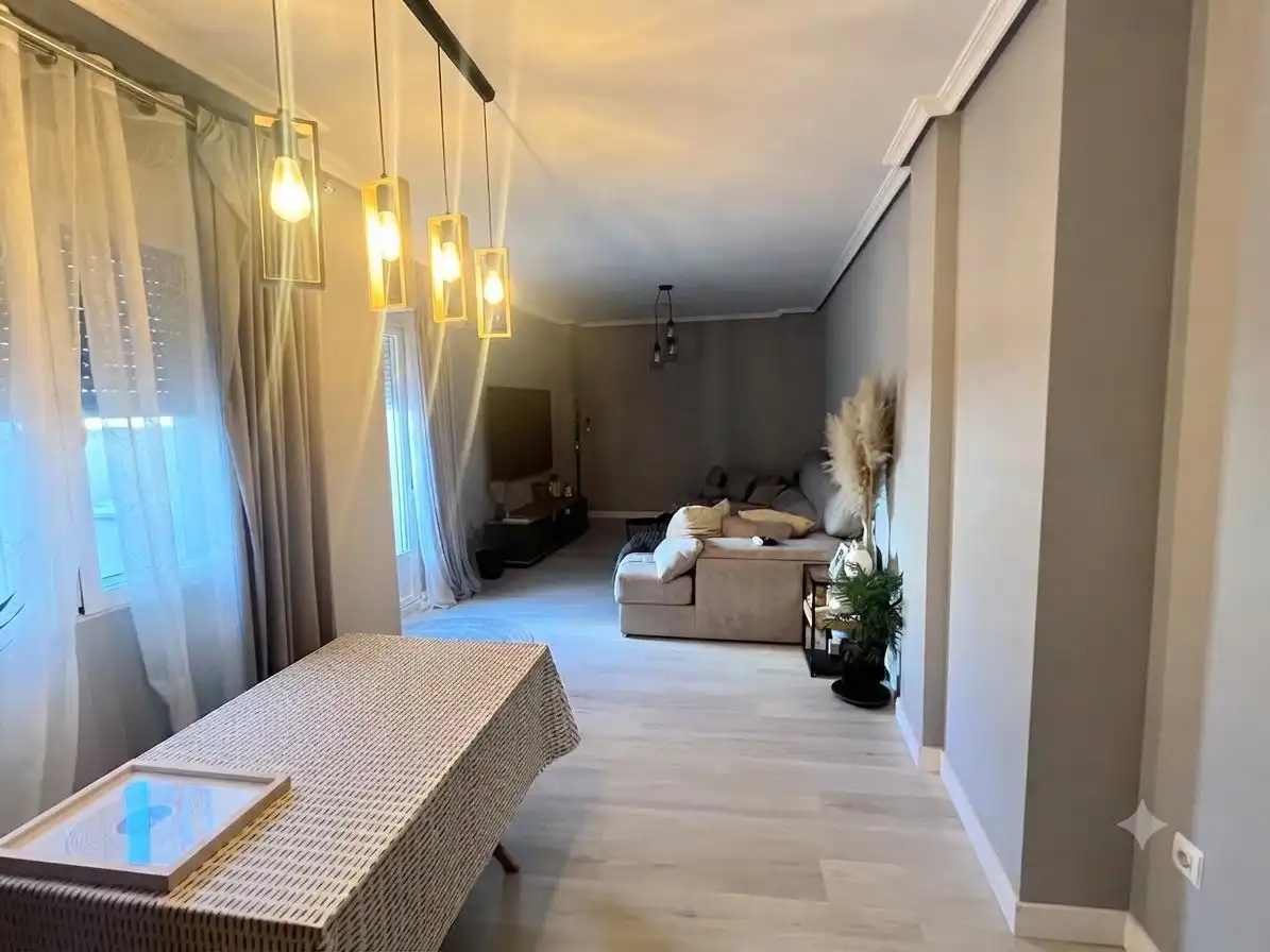 Sala de estar de Dúplex en venta en Plasencia con Aire acondicionado y Terraza
