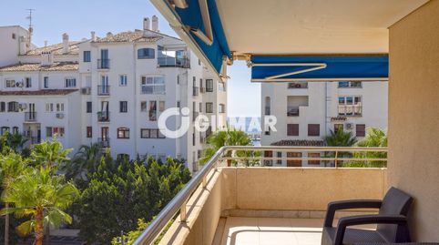 Foto 2 de Apartament en venda a Puerto Banús, Marbella