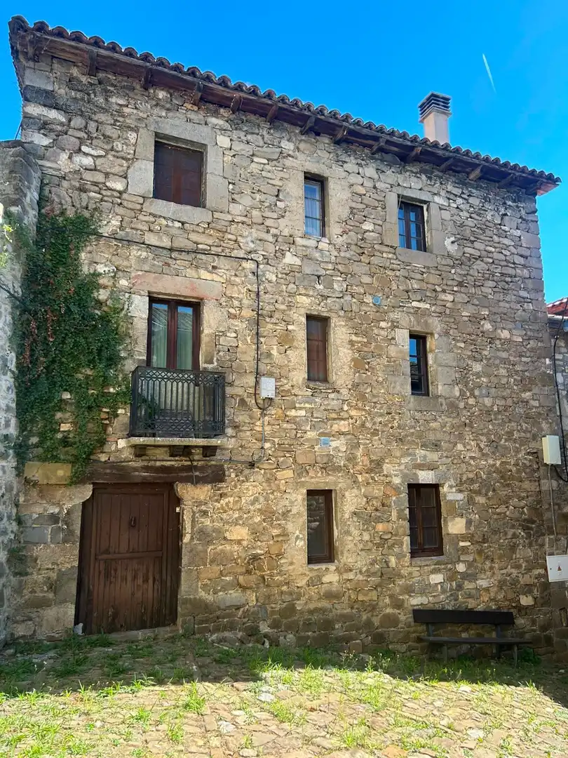 Vista exterior de Casa o chalet en venta en Roncal / Erronkari con Calefacción, Terraza y Amueblado