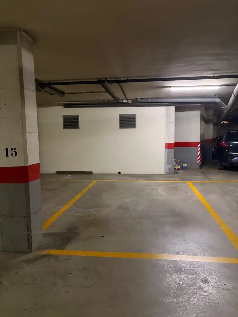 Parkplatz von Wohnungen zum Verkauf in Alcantarilla mit Klimaanlage, Abstellraum und Möbliert