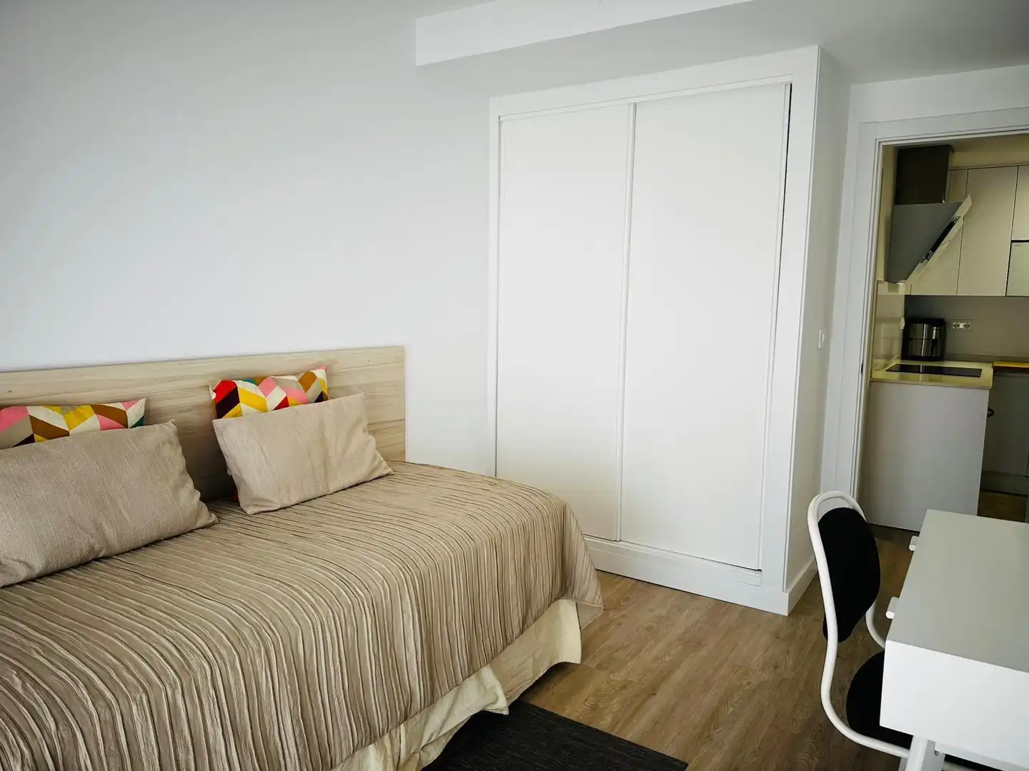 Schlafzimmer von Wohnungen zum Verkauf in Tarifa mit Klimaanlage, Heizung und Terrasse