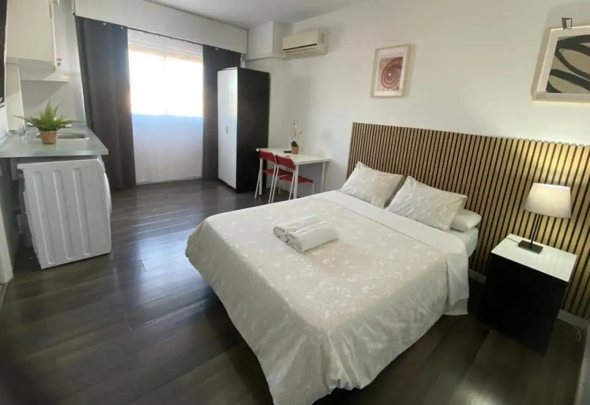 Study for rent in Arapiles