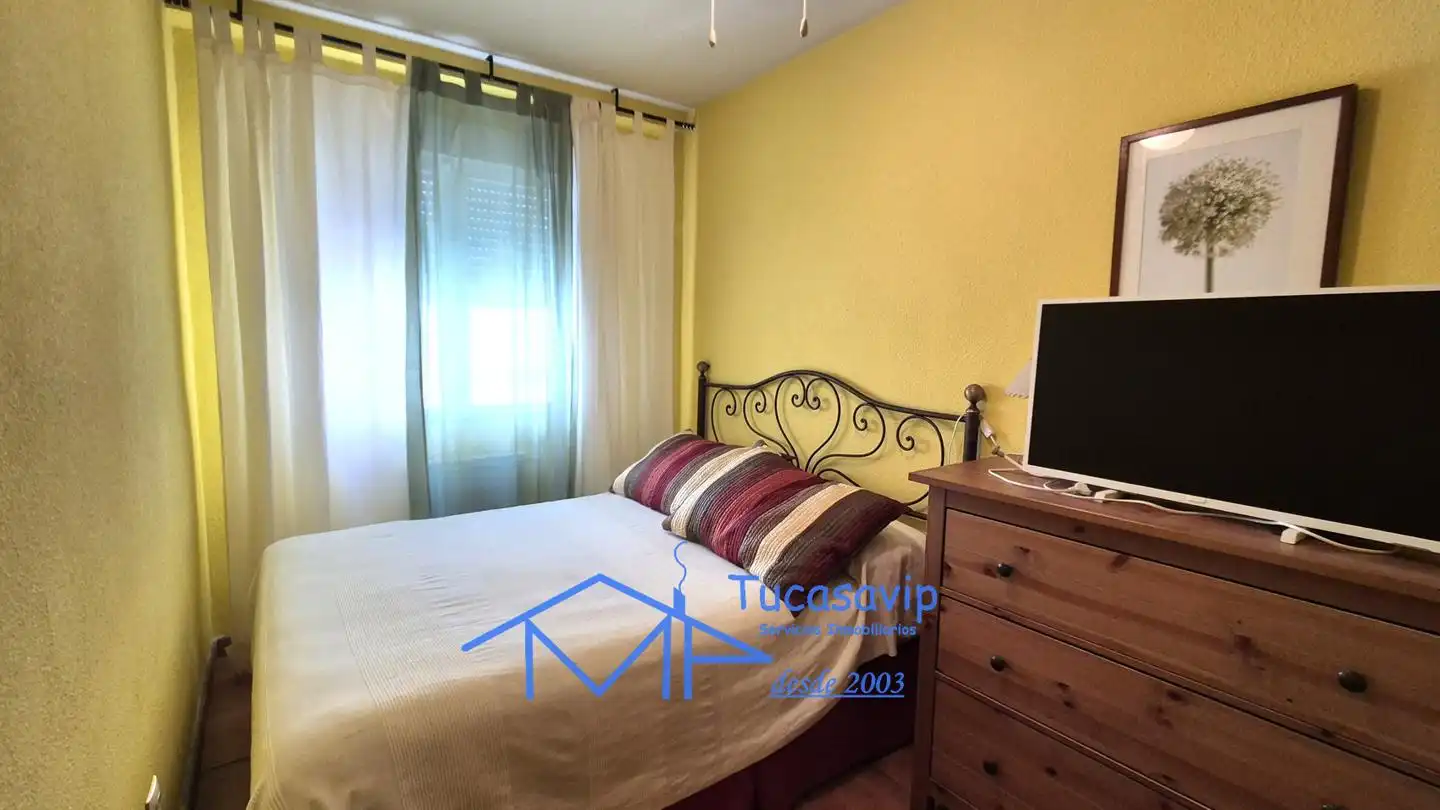 Habitación de Piso en venta en Pelayos de la Presa con Terraza y Piscina