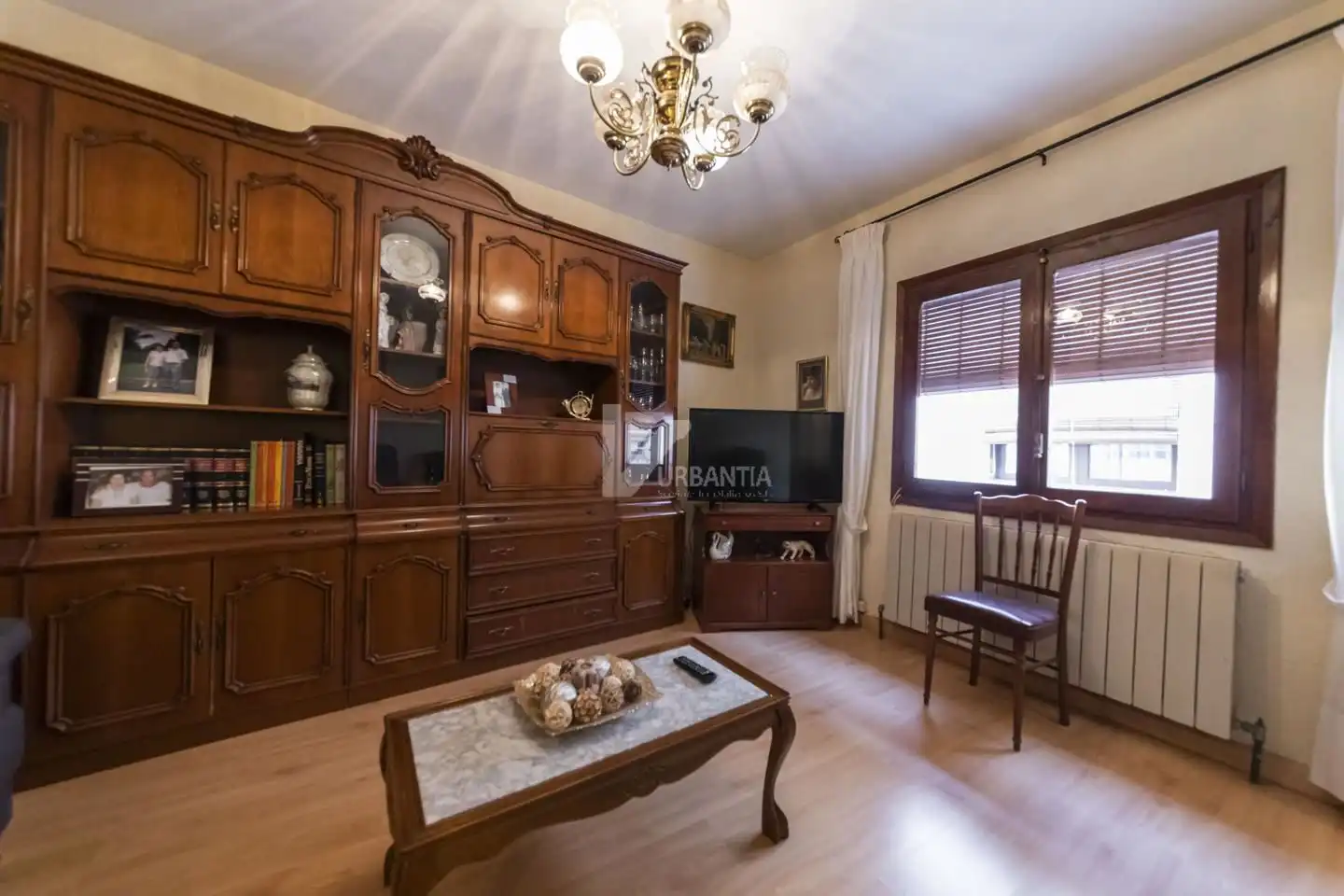 Sala de estar de Casa o chalet en venta en Miranda de Arga con Aire acondicionado, Calefacción y Jardín privado