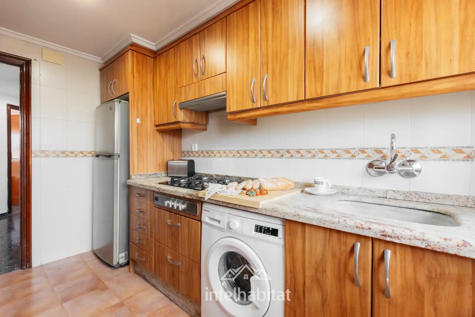 Kitchen of Flat for sale in Mislata  with Air Conditioner, Furnished and Balcony