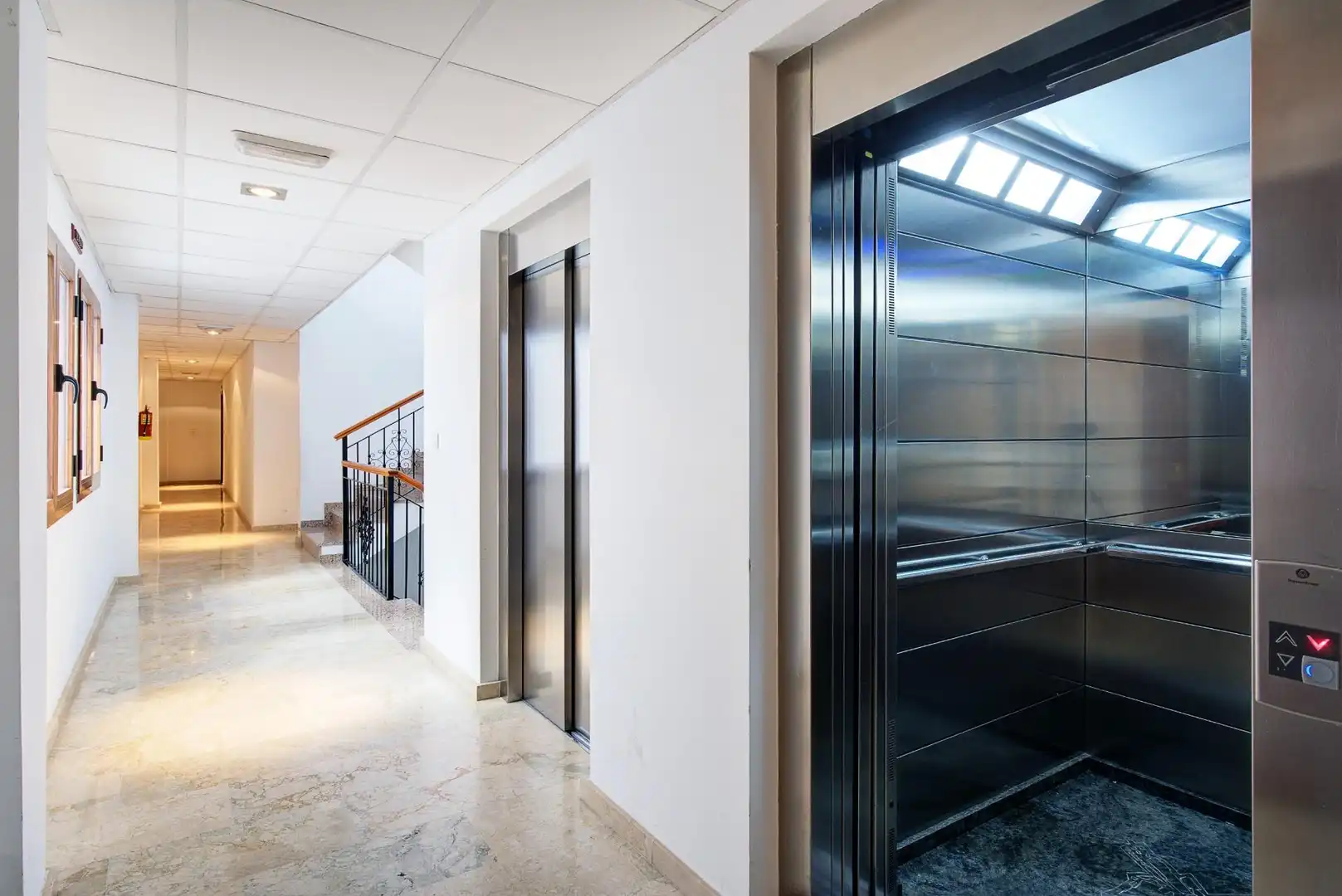 Appartamento con terrazza in vendita a Avenida Avenida Andalucía, imagen 4