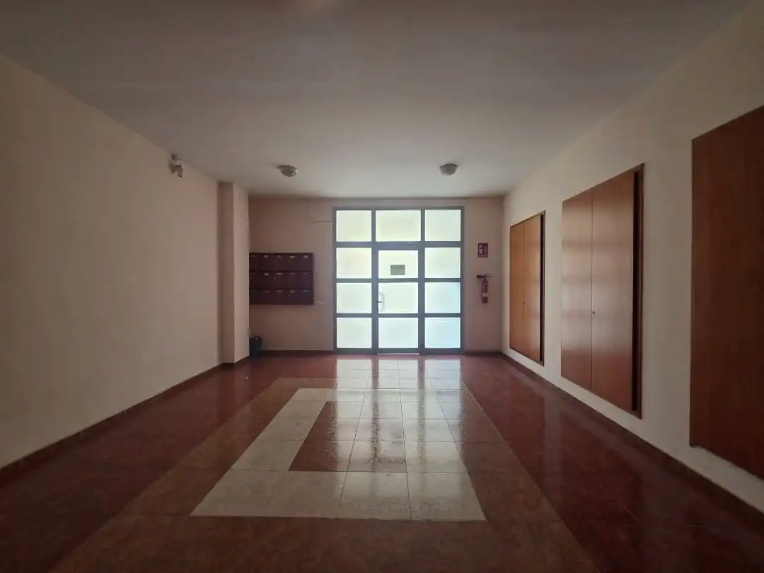 Flat for sale in Deltebre  with Air Conditioner and Furnished