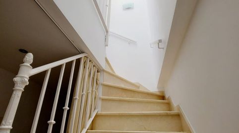 Foto 4 de Piso en venta en Brenes, Sevilla