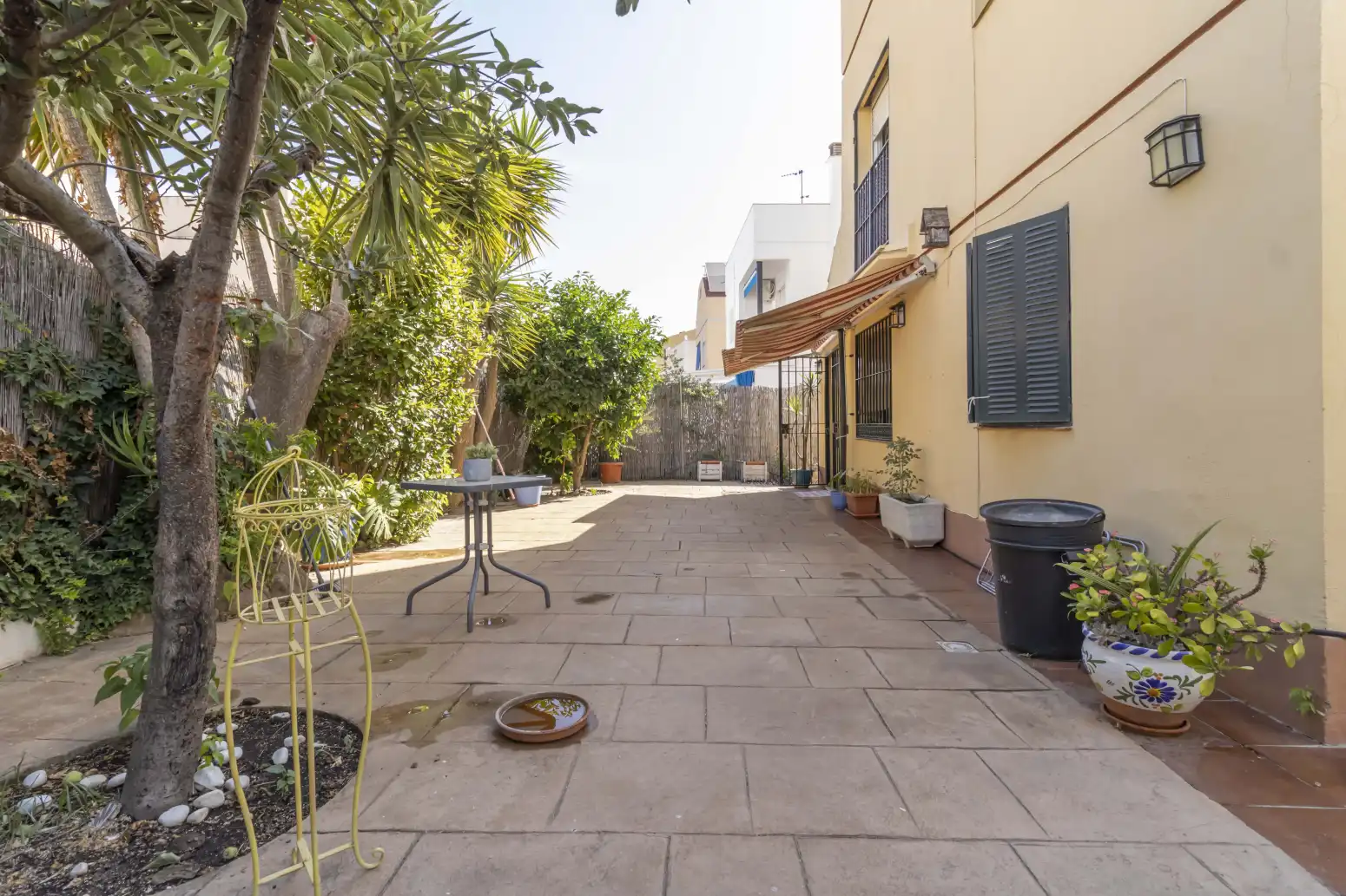 Exterior view of Houses for sale in Bormujos  with Air Conditioner, Terrace and Storage room