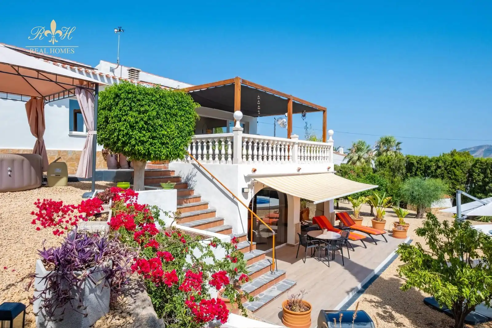 Terraza de Casa o chalet en venta en La Nucia con Aire acondicionado, Piscina y Amueblado