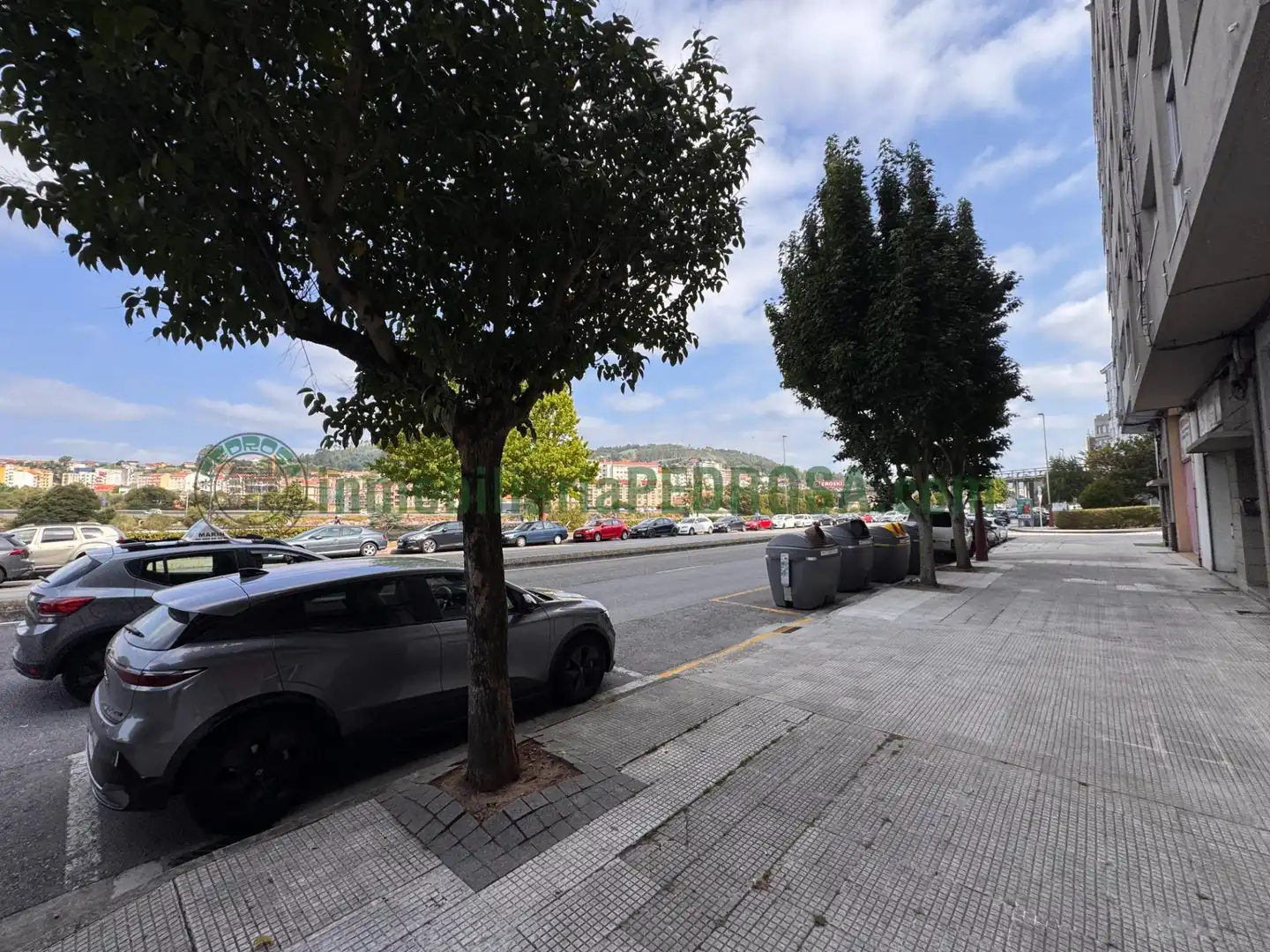 Vista exterior de Pis en venda en Pontevedra Capital  amb Calefacció