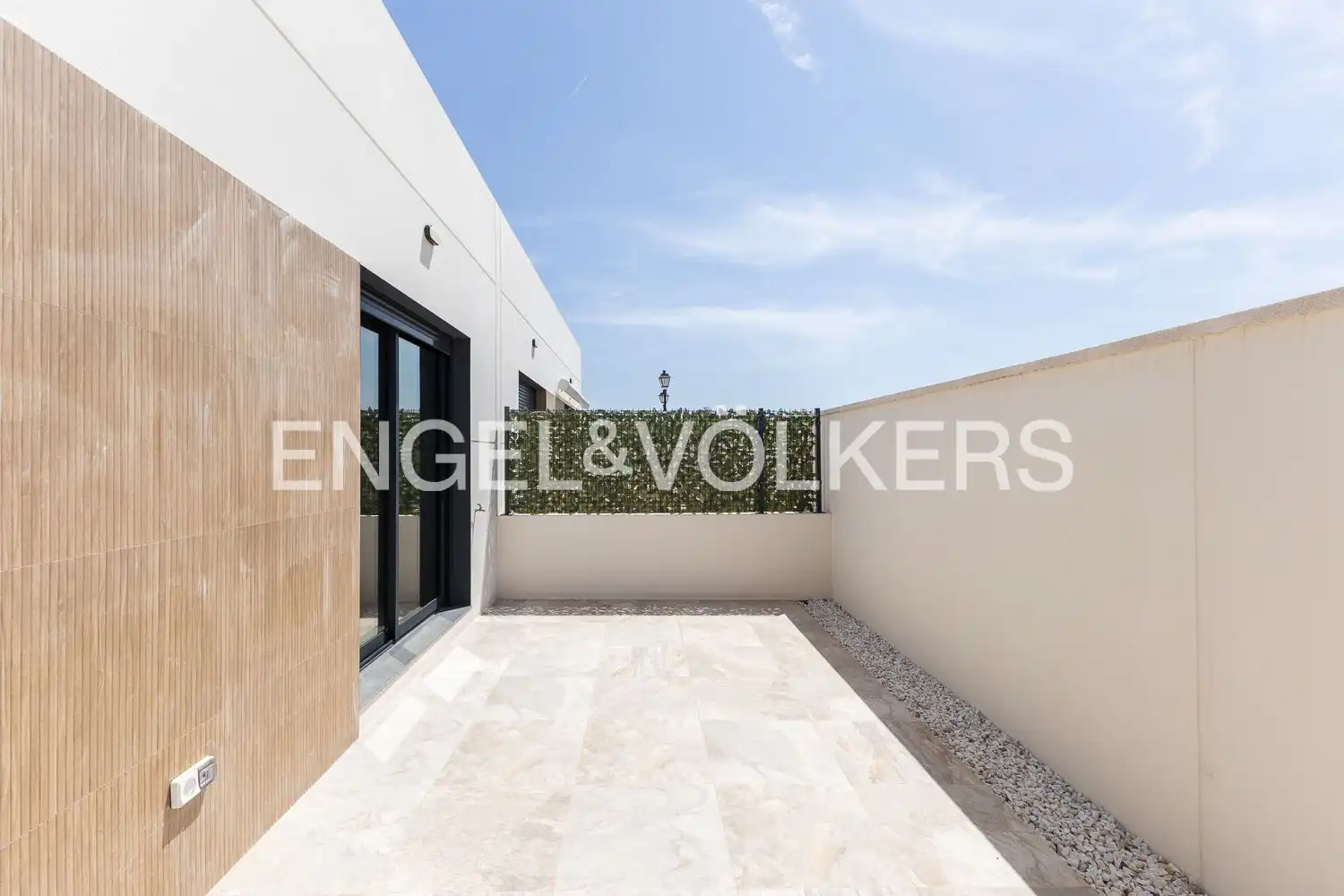 Terrace of Houses for rent in Serra  with Air Conditioner, Heating and Terrace