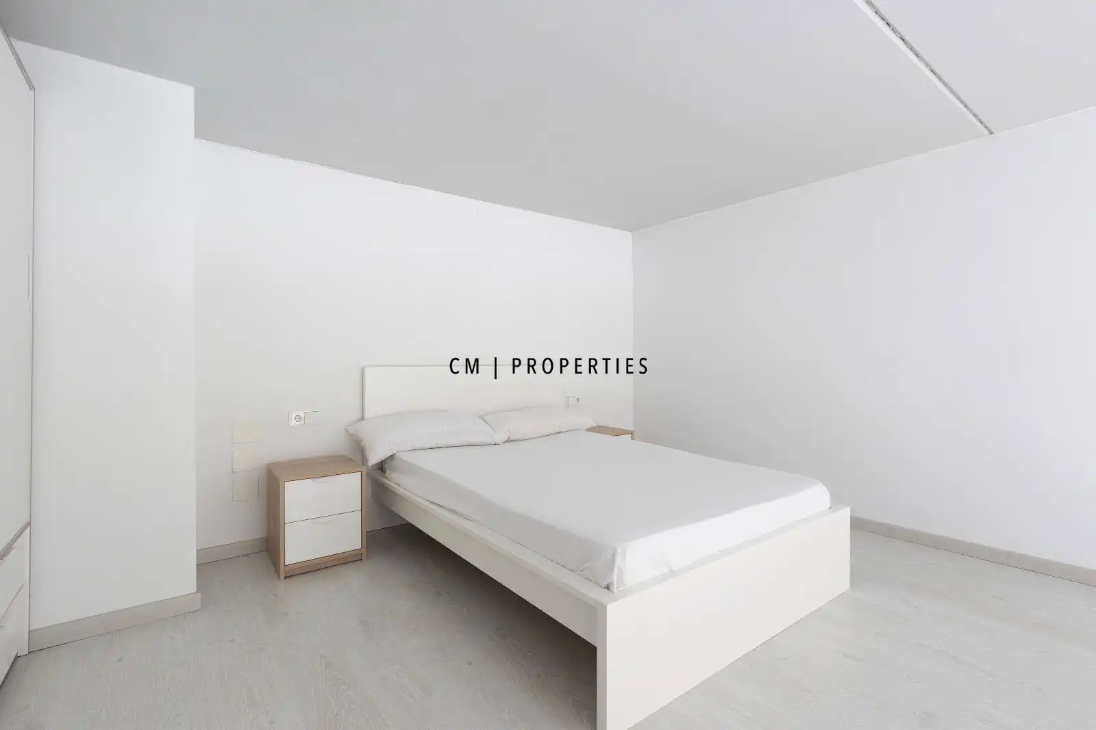 Schlafzimmer von Wohnung zur Miete in Xirivella mit Klimaanlage, Heizung und Terrasse