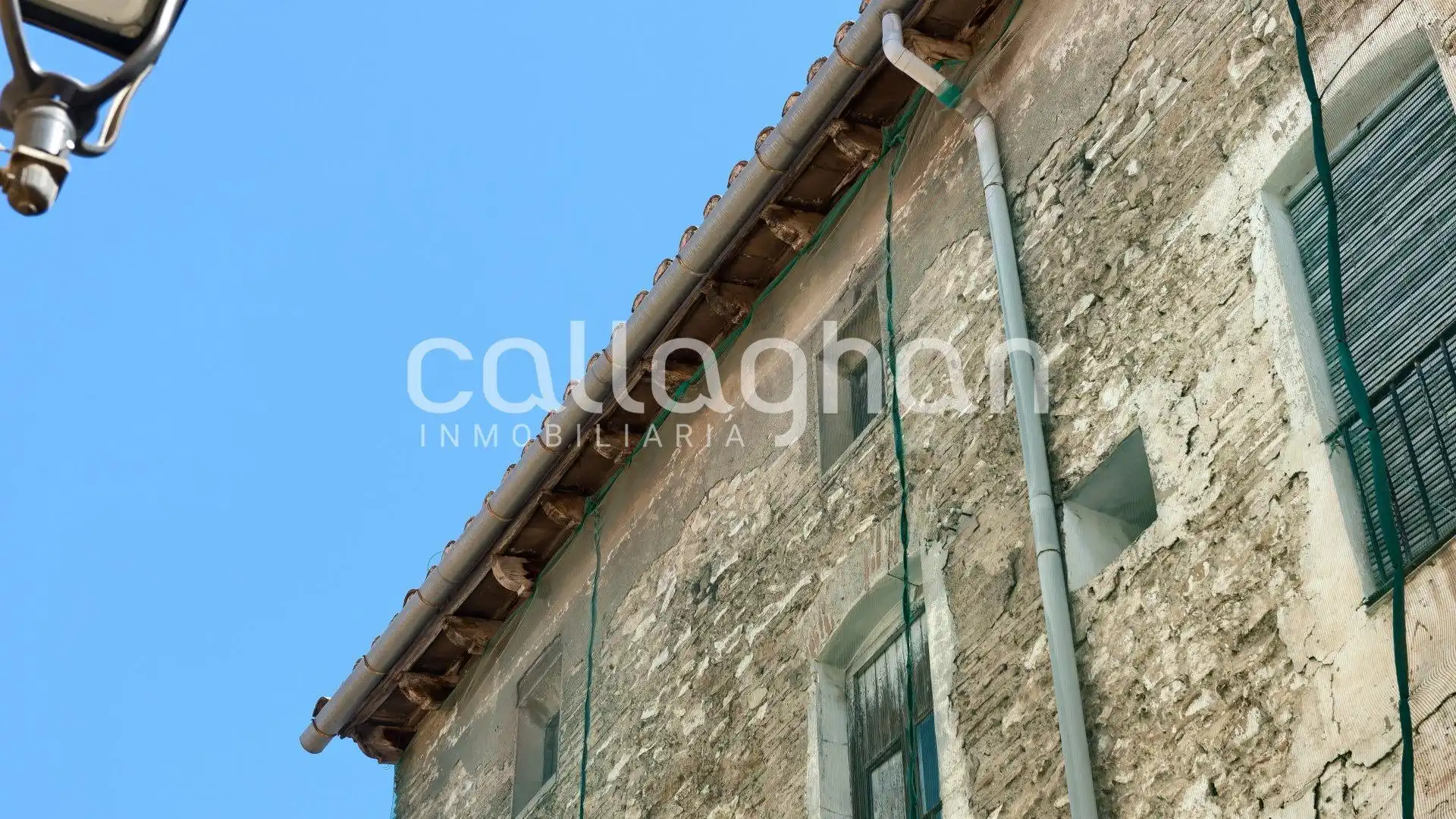 Außenansicht von Gebäude zum Verkauf in Quart de Poblet