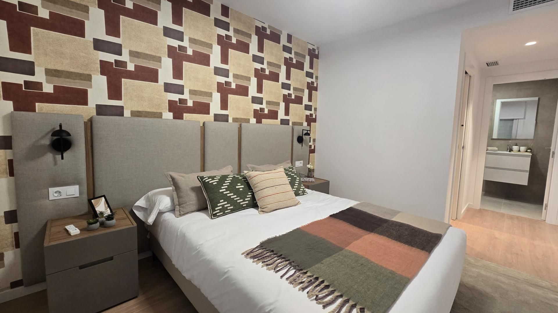 Habitación de Piso en venta en Elche / Elx con Aire acondicionado, Jardín privado y Terraza